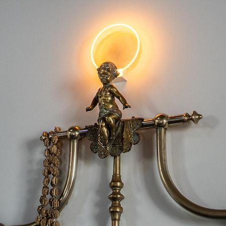パレルモSolemar Sicilia - Palazzo Vetranoアパートメント エクステリア 写真