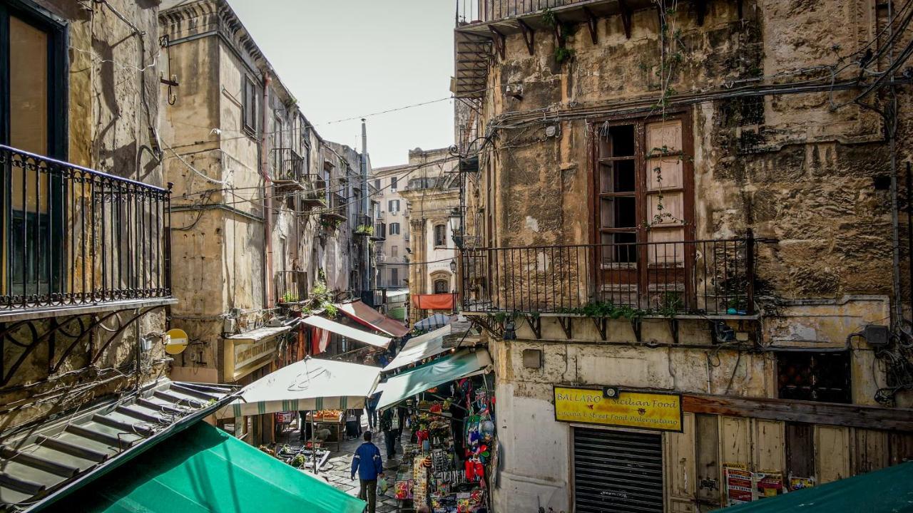 パレルモSolemar Sicilia - Palazzo Vetranoアパートメント エクステリア 写真